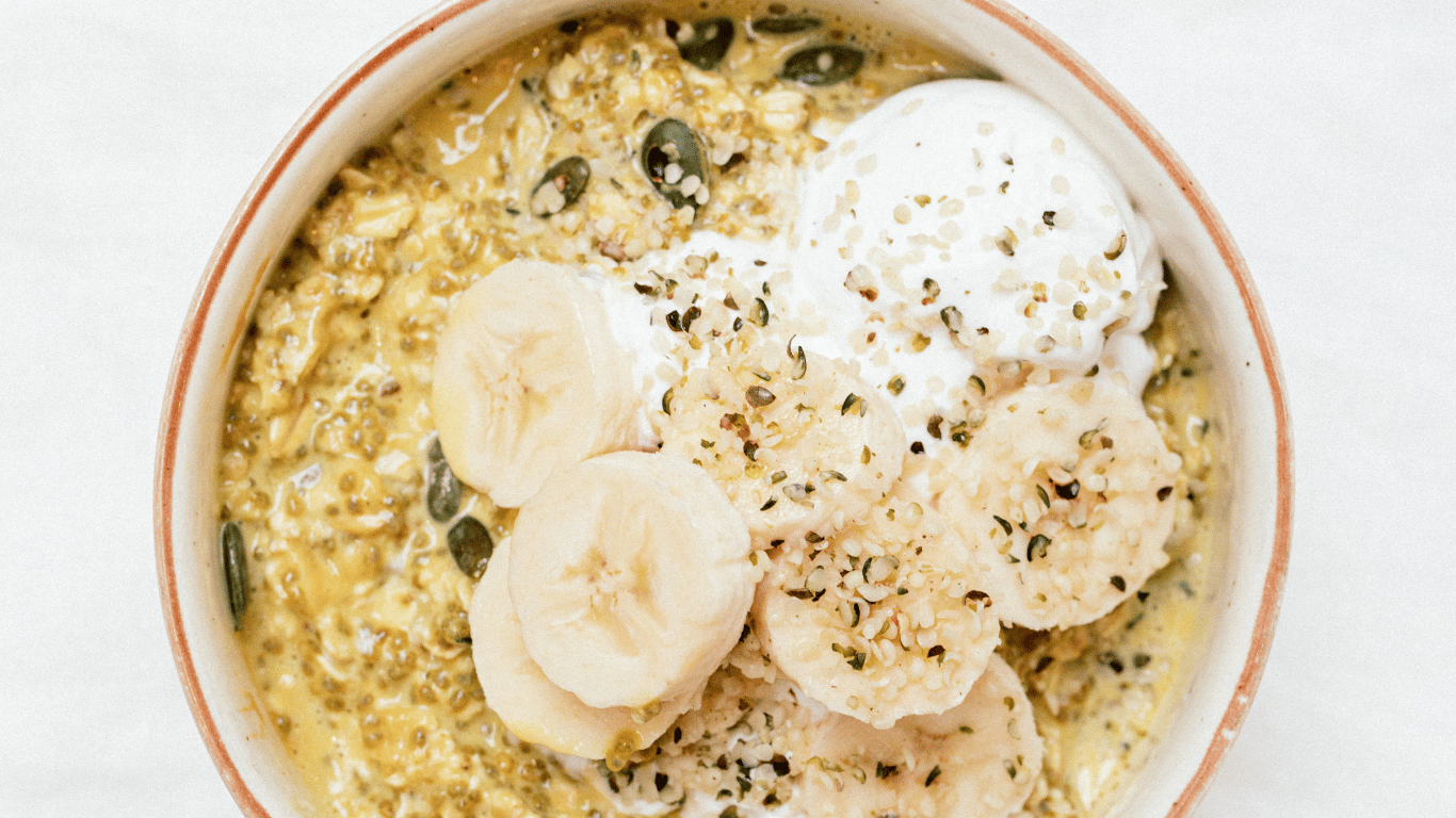 Two Raw Sisters Immunity Overnight Oats with Manuka Honey