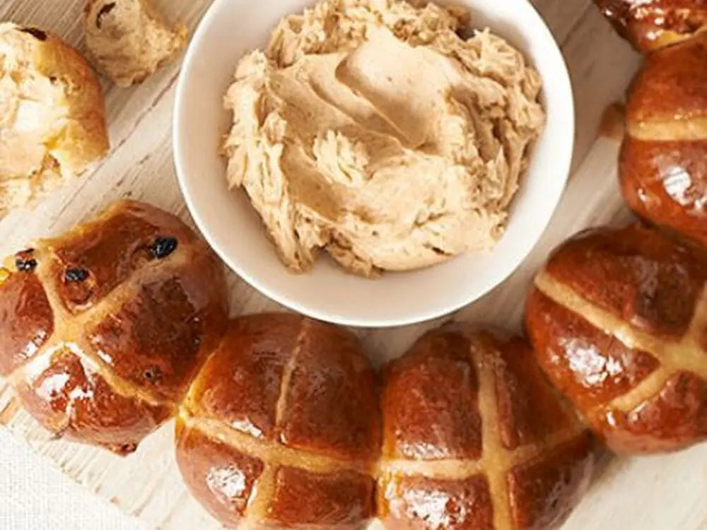 Honey-butter-hot-cross-buns 100% Pure New Zealand Honey
